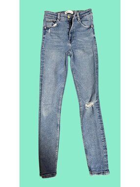 Zara Womens Distressed Skinny Jeans Size 2 USA Light Wash Denim